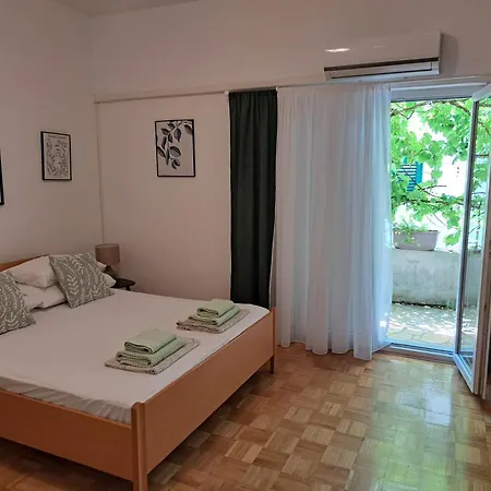 Jolic Lägenhet Vodice